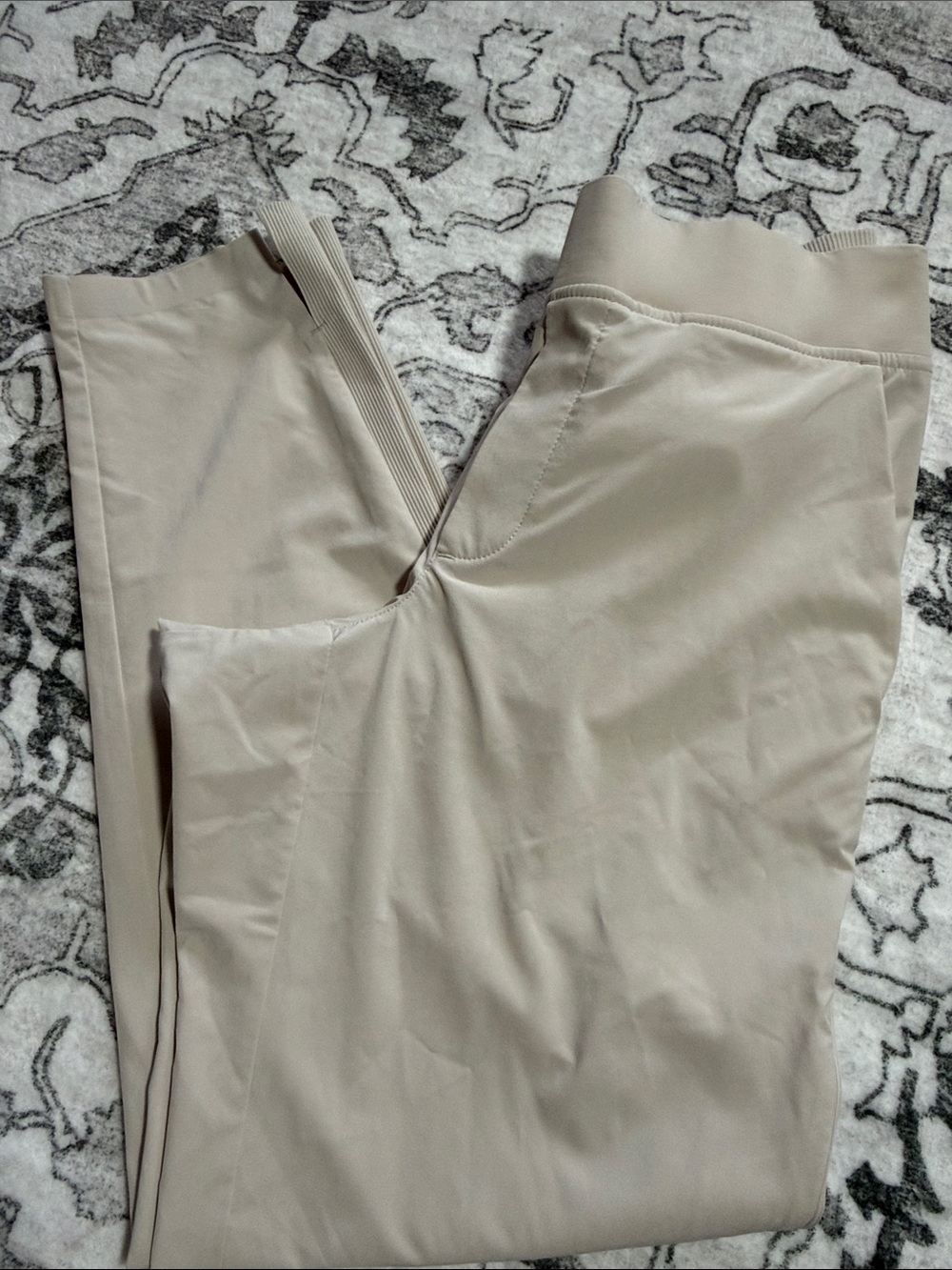 Athleta womans Stretch ankle pant in Light Beige